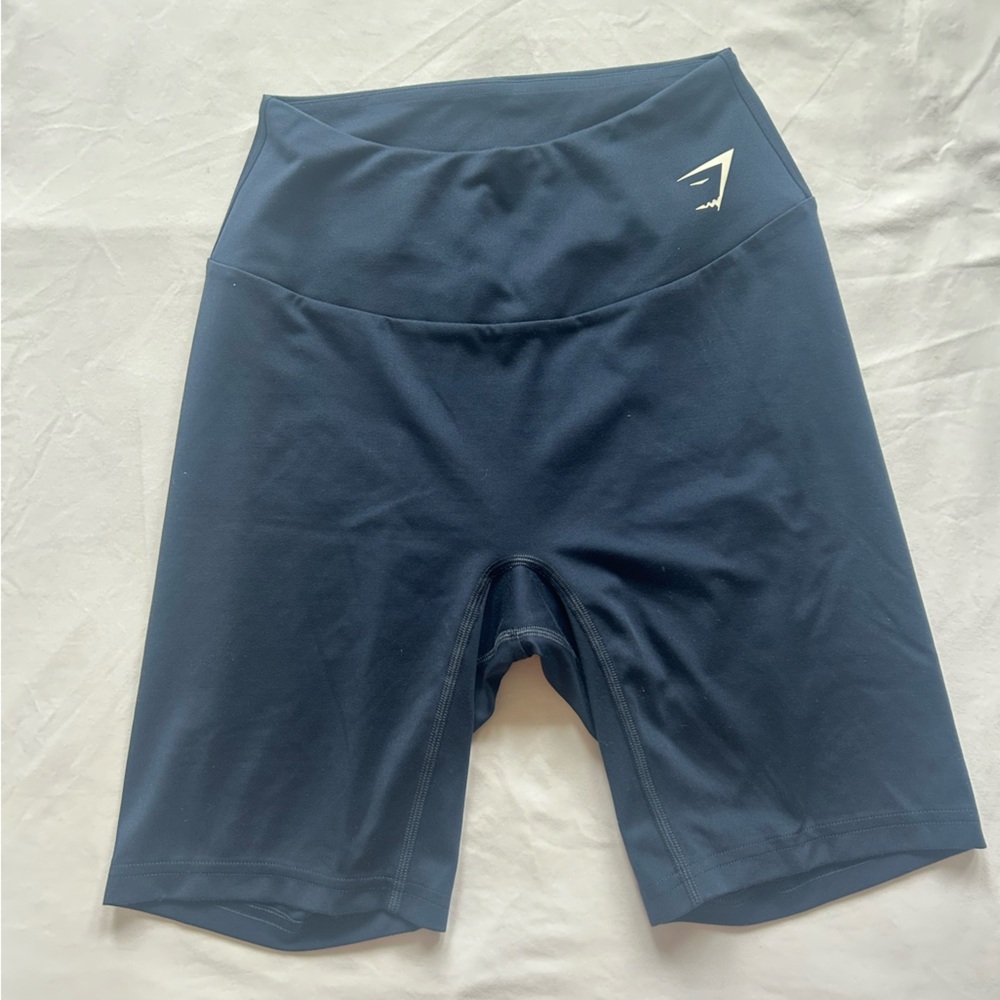 Gymshark Navy Bike Shorts 7” Inseam Size S